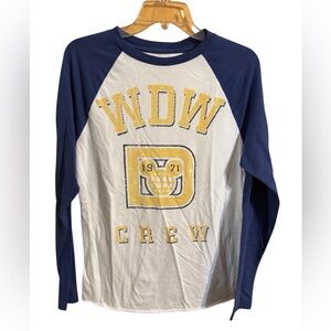 Disney Walt Disney World Long Sleeve T-shirt - size small - GUC